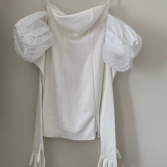 Avec Les Filles Mini Dress With Gloves | Puff Sleeves | Bridal | Engagement - Picture 3 of 8